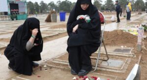 Are the US and Iran holding peace talks, and what do both sides want?