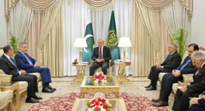 how-pakistan-won-over-trump-to-become-an-unlikely-mediator-in-the-iran-war